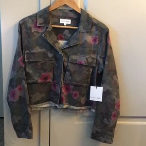 Bella Dahl Cropped Hipster Floral Camo Jacket